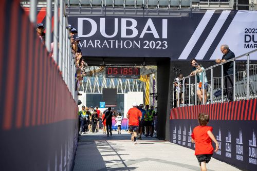 MARATONA DI DUBAI | 42K,10K 2023